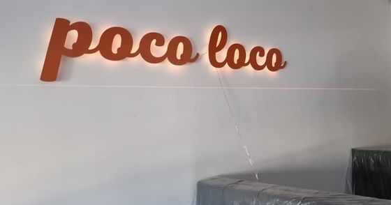 Segnale di luce a LED in metallo personalizzato per interni ed esterni