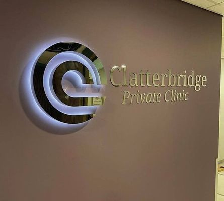 Pubblicità esterna Lettere LED in acciaio inossidabile con dimensioni e sorgenti luminose personalizzate