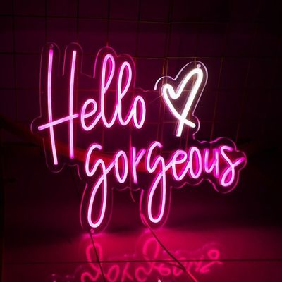 Segno di neon a LED personalizzato Festa di compleanno Favori per la parete Decorazione della stanza rosa Segni di neon di compleanno