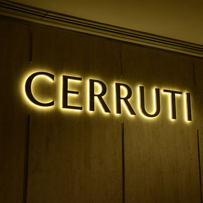 Logo in metallo personalizzato Segno di acciaio inossidabile retroilluminato all' esterno Lettera pubblicitaria illuminata