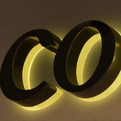 Logo in metallo personalizzato Segno di acciaio inossidabile retroilluminato all' esterno Lettera pubblicitaria illuminata