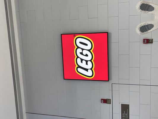Casella luminosa pubblicitaria acrilica a LED a tensione di ingresso di 12 V per segnaletica esterna e promozione
