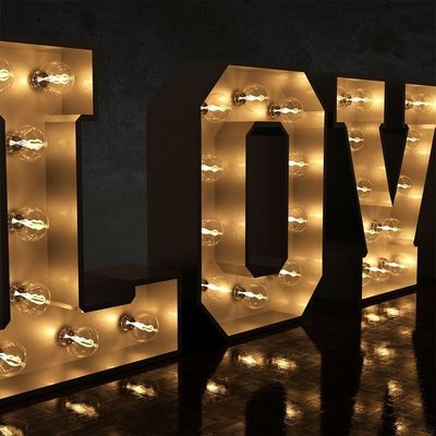 28 C Segno di Marchiata a Luce LED Tavola Marchiata Lettere di amore Numeri di matrimonio Lampadina