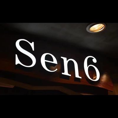 Pubblicità acrilica 3D Led caratteri luminosi in plastica per il logo frontlit Word Sign