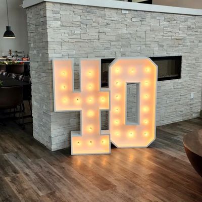 Big Wedding Letters personalizzati 12V Input Voltage Decorazione di festa con luci