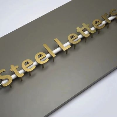 Lettere murali in acciaio inossidabile mirrored/black 3D versatili per la pubblicità e gli affari