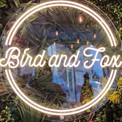 OEM Temperatura del colore Segno di luce a neon a LED personalizzato per il logo della festa di nozze Decorazione muraria