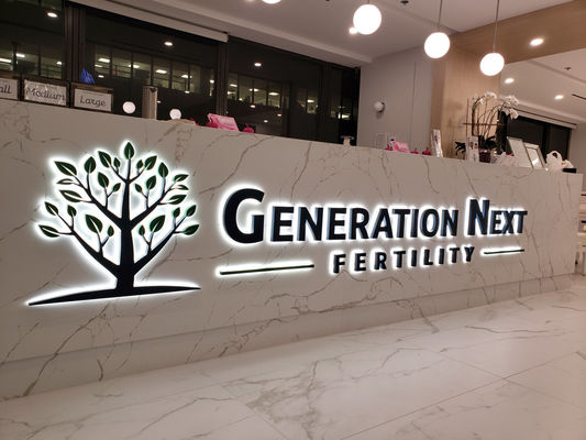 50000 ore di lavoro durata di vita segno di lettera canale esterno personalizzato con retroilluminazione LED