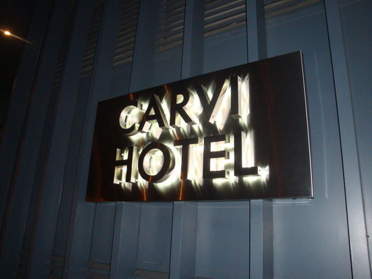 50000 ore di lavoro durata di vita segno di lettera canale esterno personalizzato con retroilluminazione LED