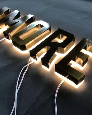 Dimensioni personalizzate neve 3D LED piastre acriliche porta segno di lettere metalliche per display esterno