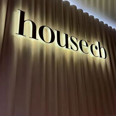 Logo della parete commerciale in acciaio inossidabile LED retroilluminata dalla neve per la pubblicità interna ed esterna